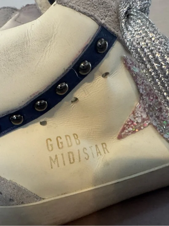 Golden Goose Mid Star Low-Top Sneakers in Grey, Silver & Pink Glitter - Picture 14 of 15